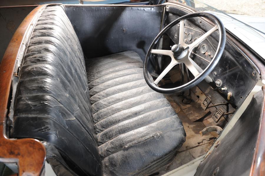  Renault Vivasix Tourer 1930 года  (фото 7 из 9)